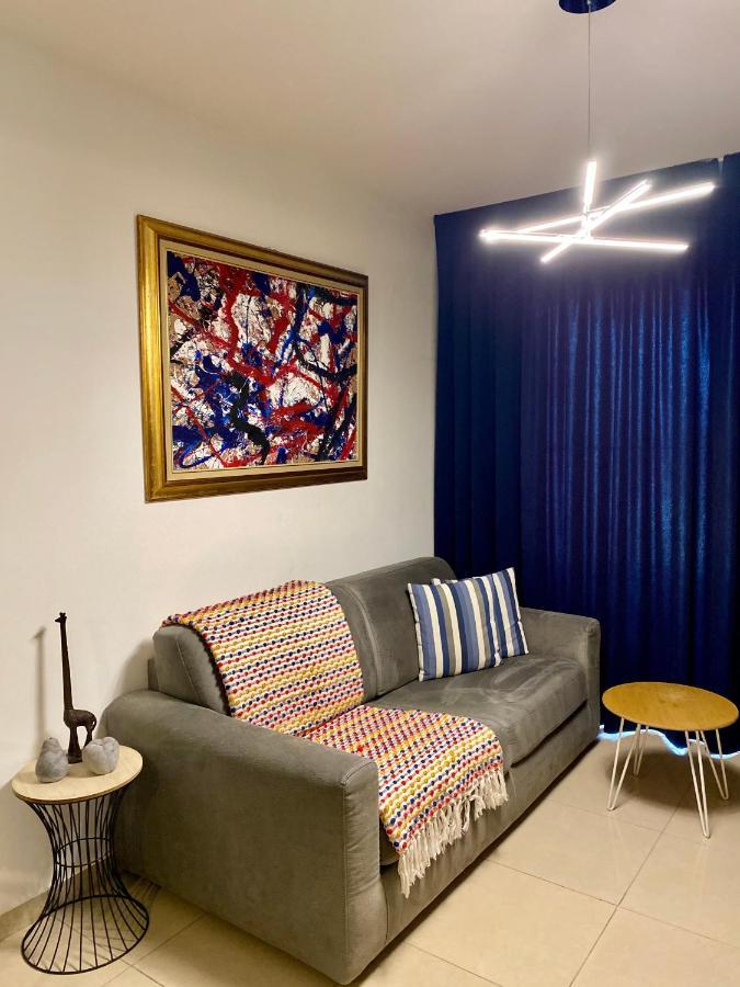 Fat Cow Apartment 101 Larnaca Buitenkant foto