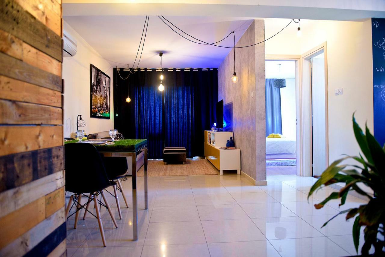 Fat Cow Apartment 101 Larnaca Buitenkant foto